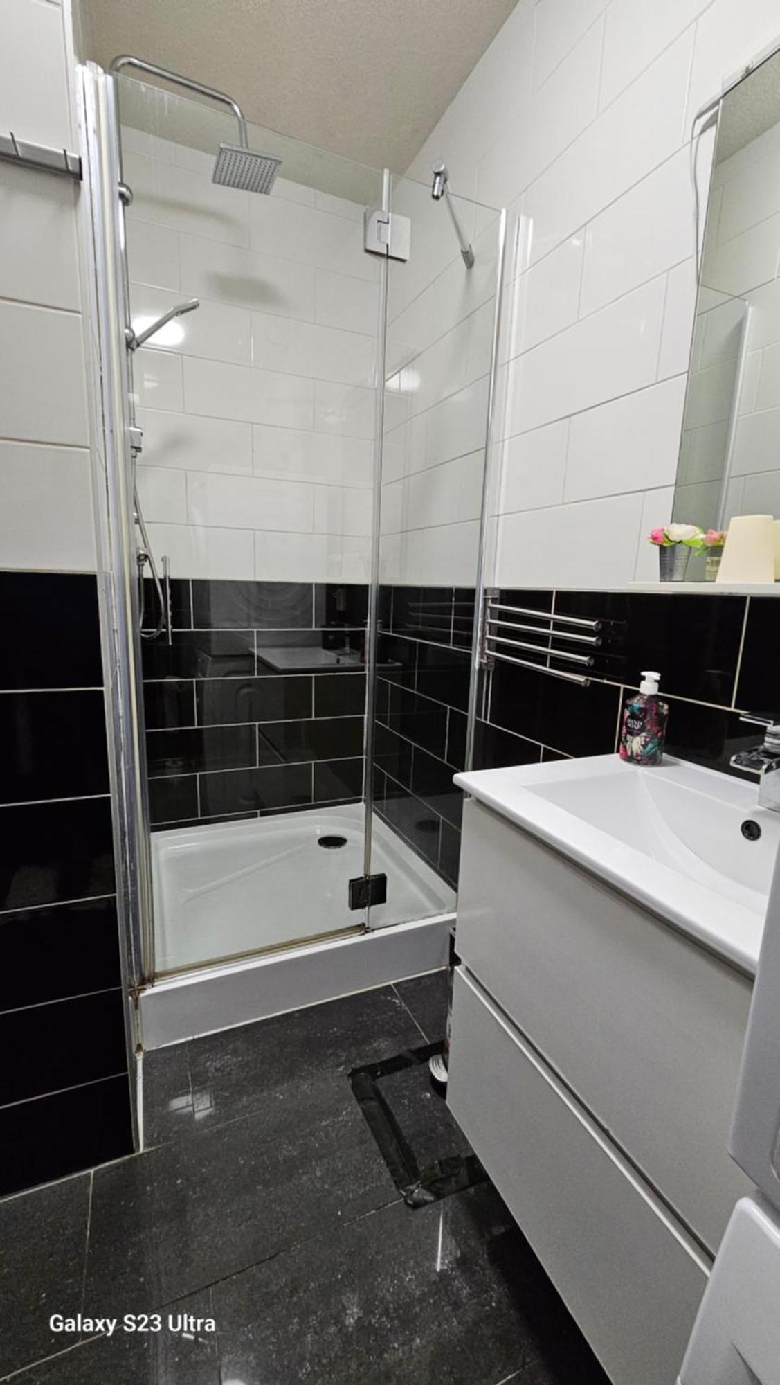 Sewdien'S Apartment Maashaven Rotterdam Zewnętrze zdjęcie