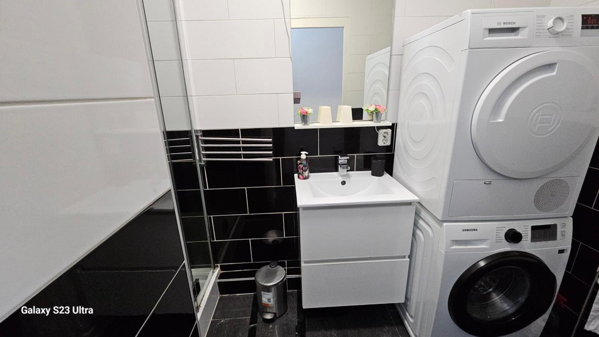 Sewdien'S Apartment Maashaven Rotterdam Zewnętrze zdjęcie